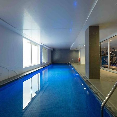 City Apartment, Pool & Carpark Adelaide Exteriör bild